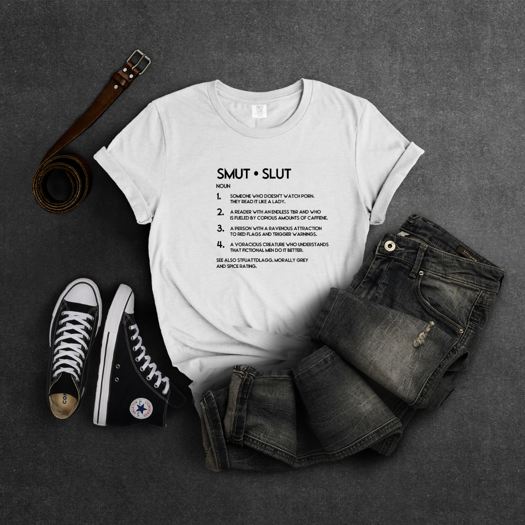 Smut Slut Tee – The Midnight Bookshelf